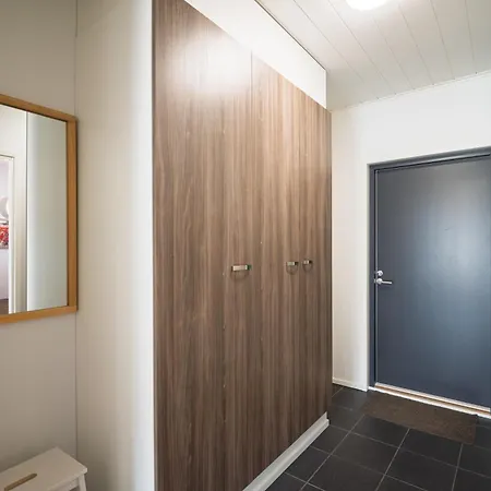 아파트 A Two-room With A Sauna Close To The And Services *